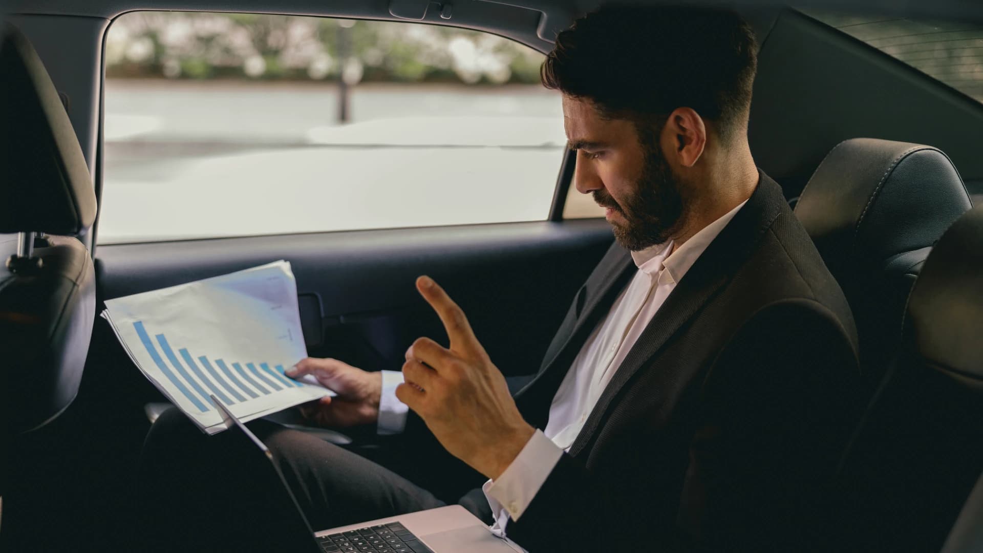 Executive Car Hire from Dublin Airport to Galway: The Mobile Office Solution