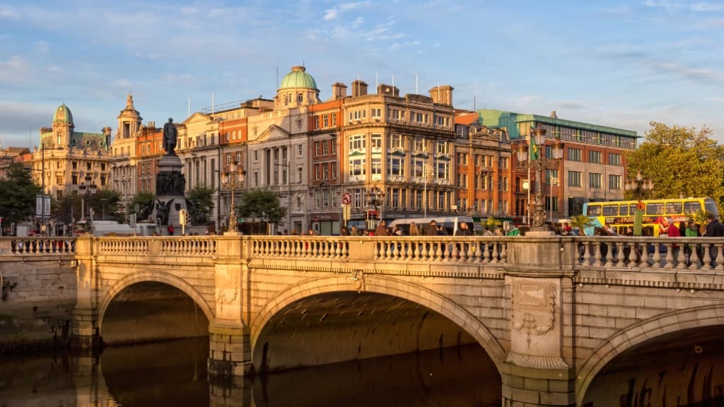 Executive Chauffeur Hire in Galway for Small Groups – Luxury Sedan Service