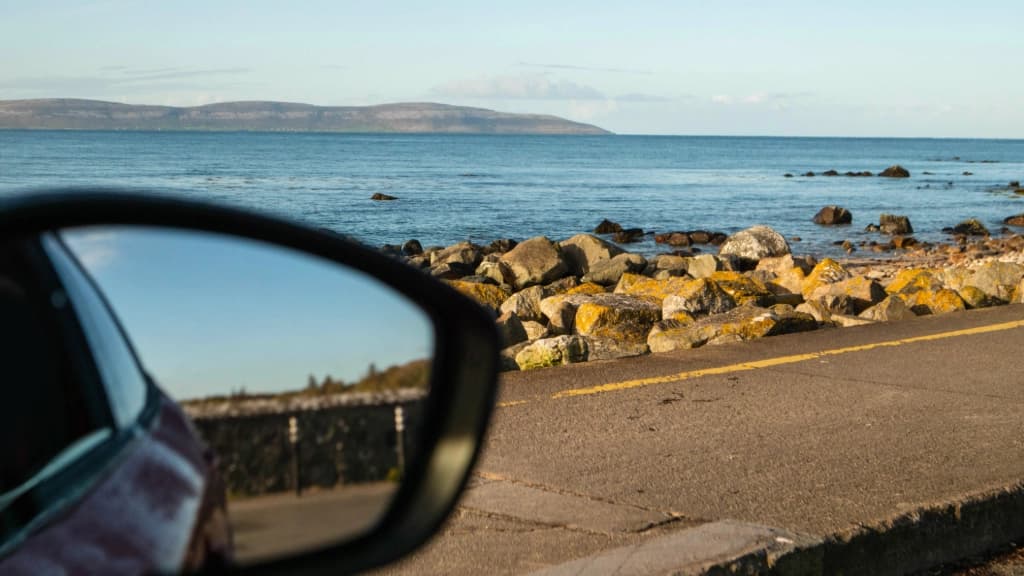 Galway Luxury Car Hire with Chauffeur for Business Conference Transport